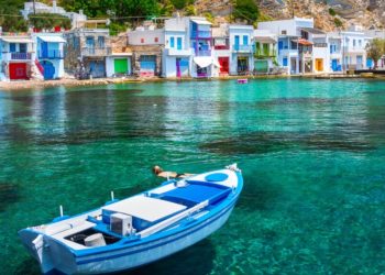 Διακοπές στη Μήλο εδώ και τώρα !