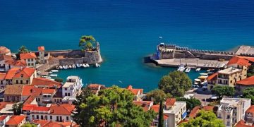 Ναύπακτος: Φινέτσα και ιστορία